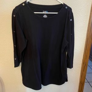 Black 3/4 sleeve croft and barrow top